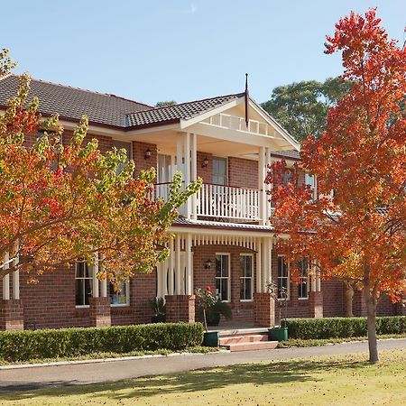 Plumes Boutique Bed & Breakfast Tamworth Exterior photo
